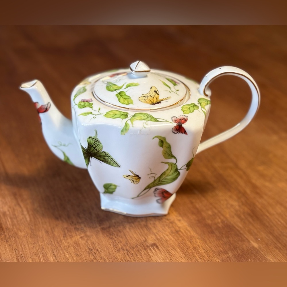 “Butterfly Garden” Collection Teapot